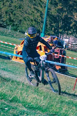 Photo VTT n°32 – Enduro Super Besse