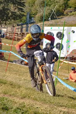 Photo VTT n°58 – Enduro Super Besse